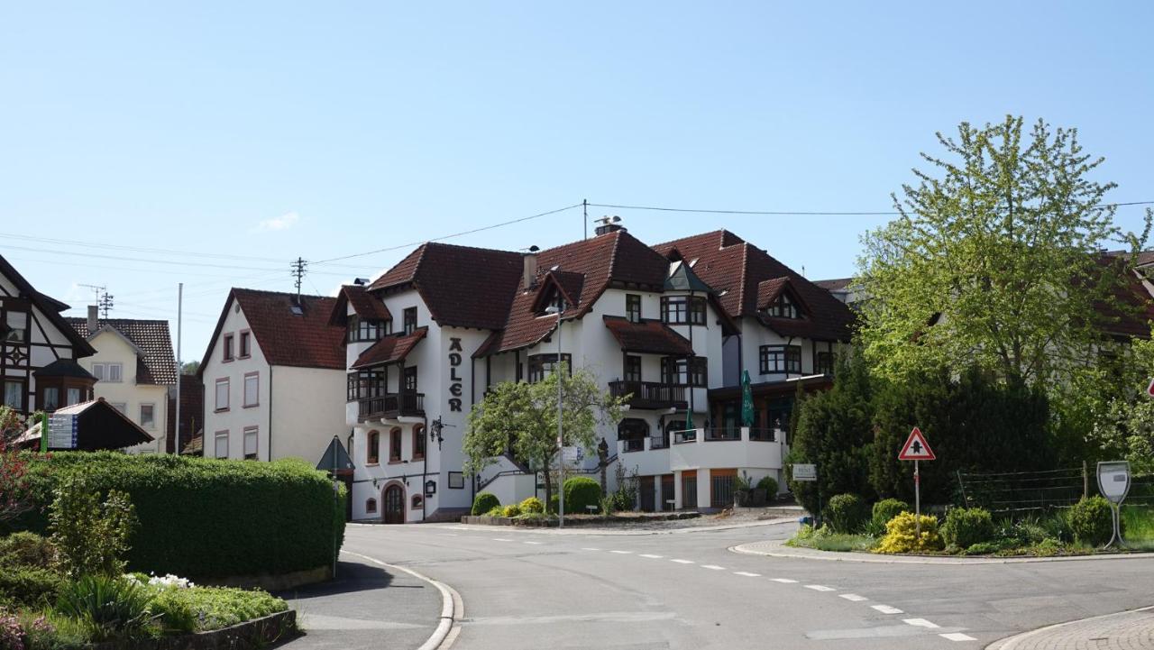Hotel Adler Lauda-Koenigshofen Exterior photo